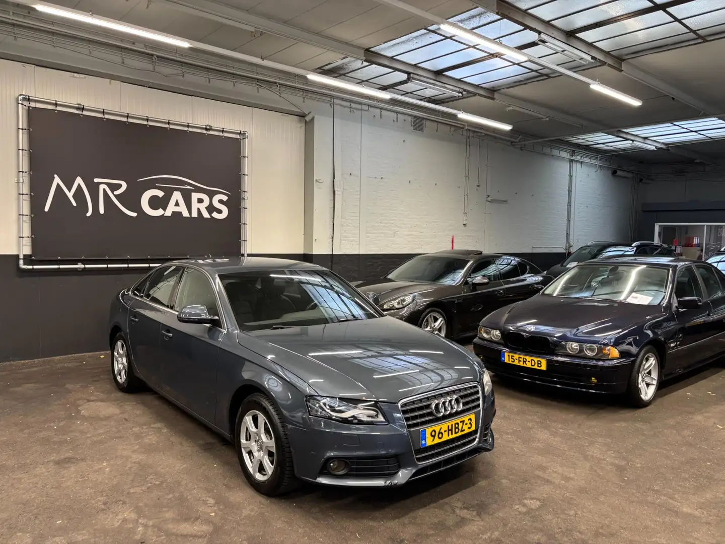 Audi A4 Limousine 2.0 TFSI Pro Line Business Grau - 2