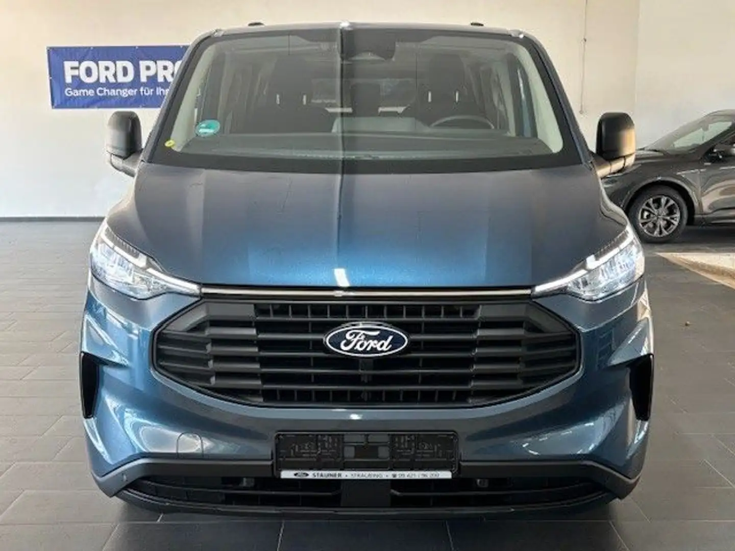 Ford Transit Custom Kombi 320 L1/KAMERA/SHZ/NAVI/ Blau - 2