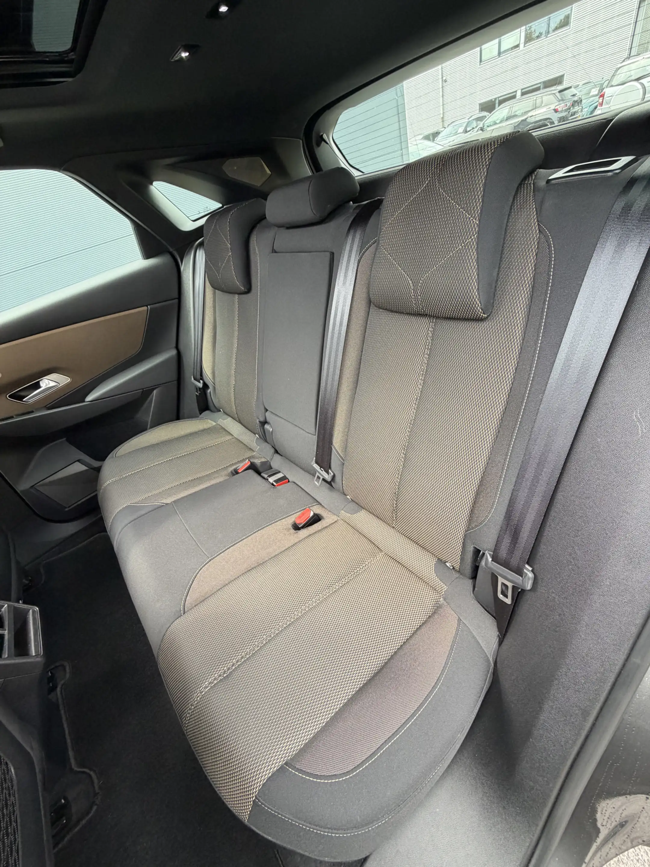 DS Automobiles DS 7 Crossback 180pk So Chic (Elektrisch Schuifdak - Trekhaak - F — photo 18