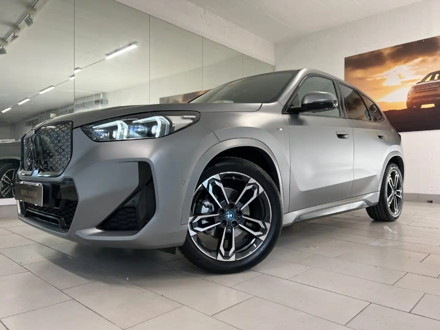 BMW iX1 eDrive 20 Msport FROZEN GREY !! AZIENDALE !! Grigio - 1