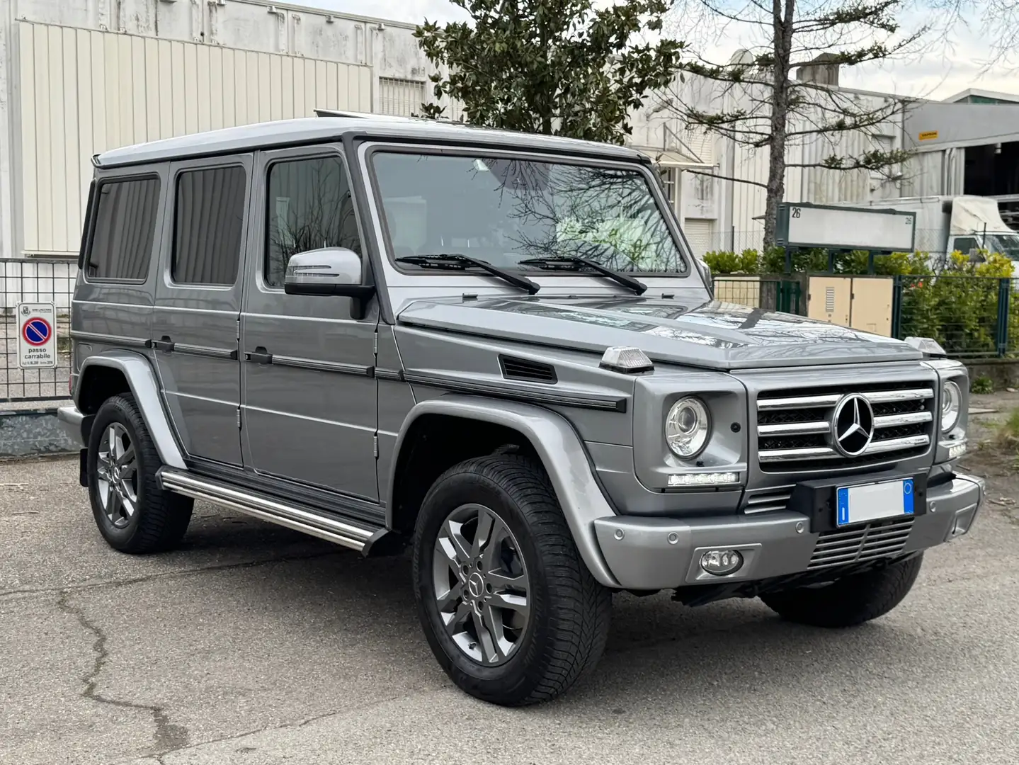 Mercedes-Benz G 350 BlueTec Designo Šedá - 1