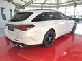 Mercedes-Benz E 220 E 220 d T AMG AHK+DISTRONIC+LENKRADHZG+NIGHT-P. Weiß - thumbnail 4