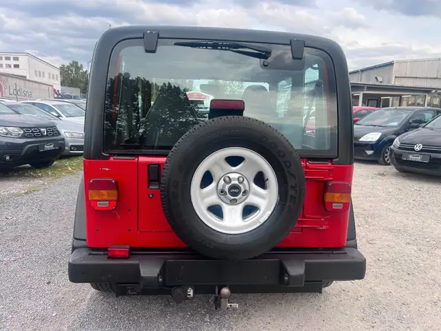 Jeep Wrangler view 5