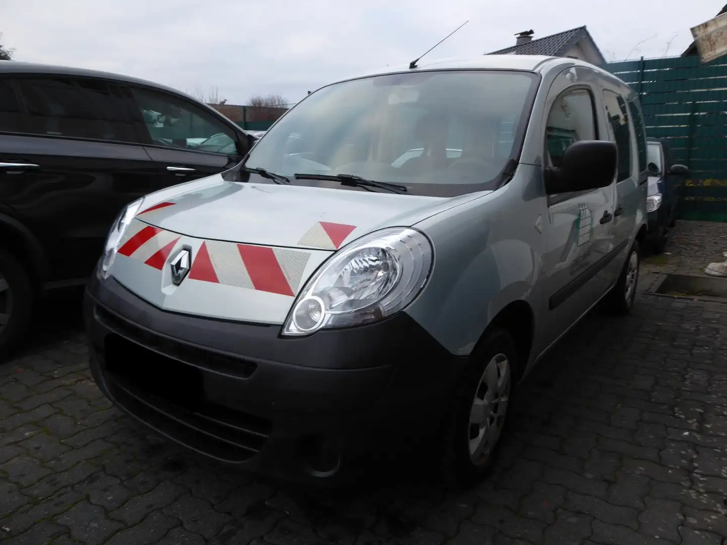 Renault Kangoo Expression Grau - 1