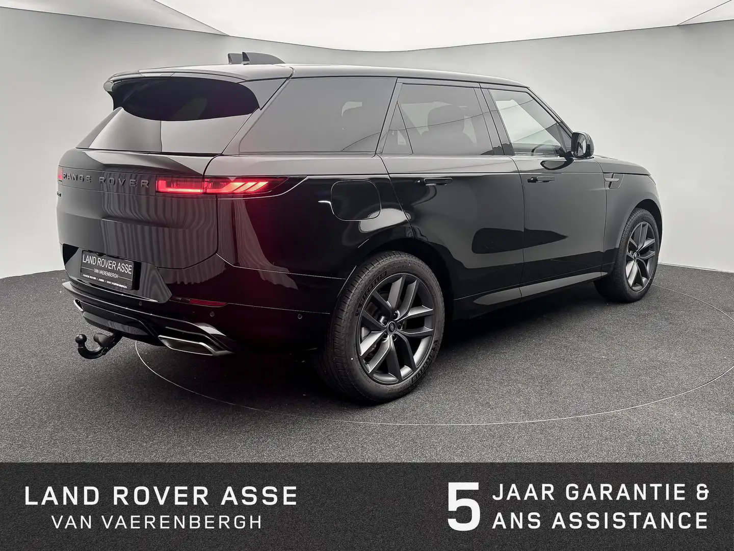 Land Rover Range Rover Sport P460e Dynamic HSE AWD Zwart - 2