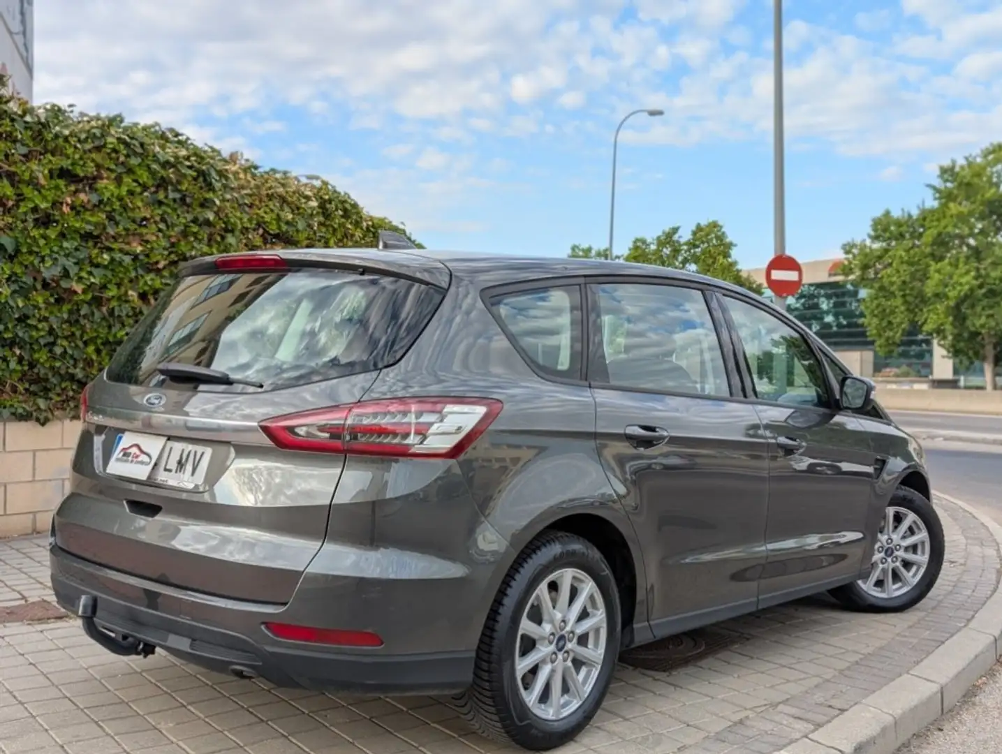 Ford S-Max 2.0TDCi Panther Trend 150 Gris - 2