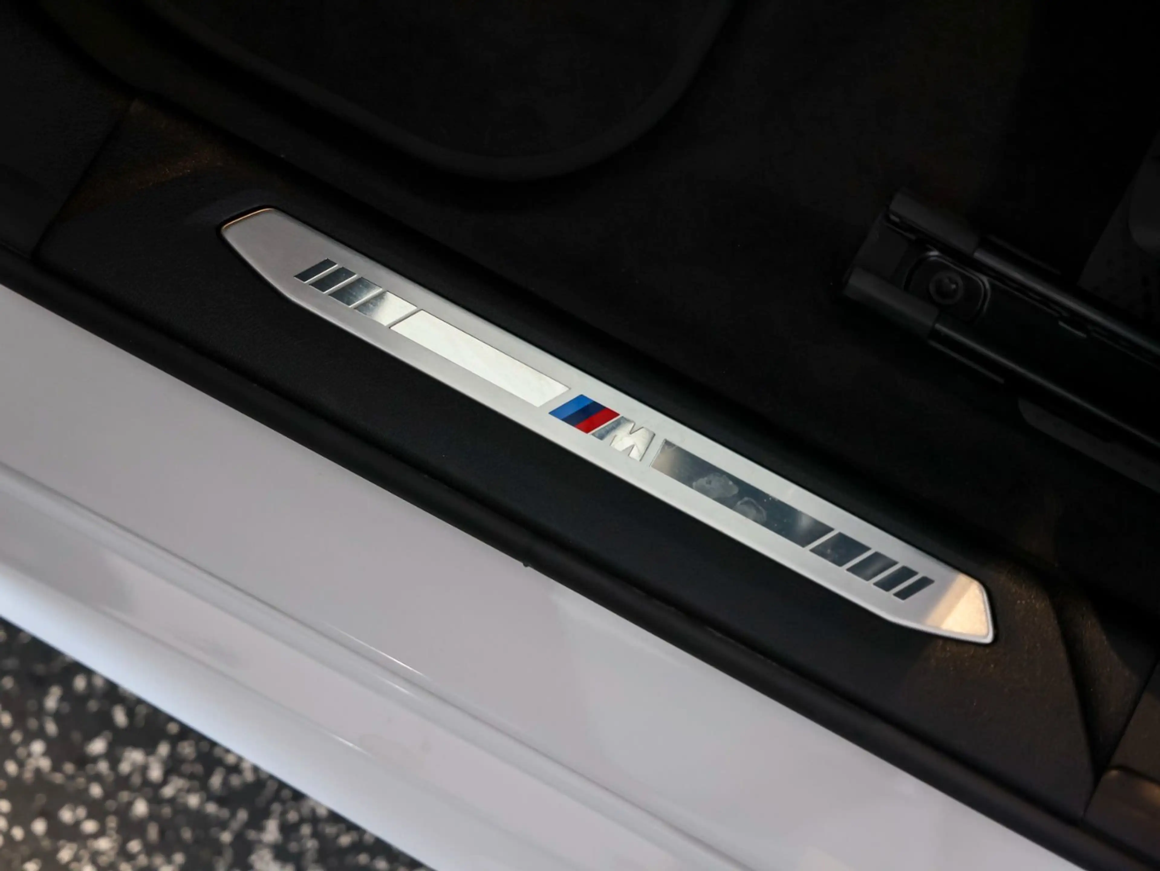BMW 118 d M SPORT *LED-PANO-ACC-ADAPTIVESYSTEME* — photo 15