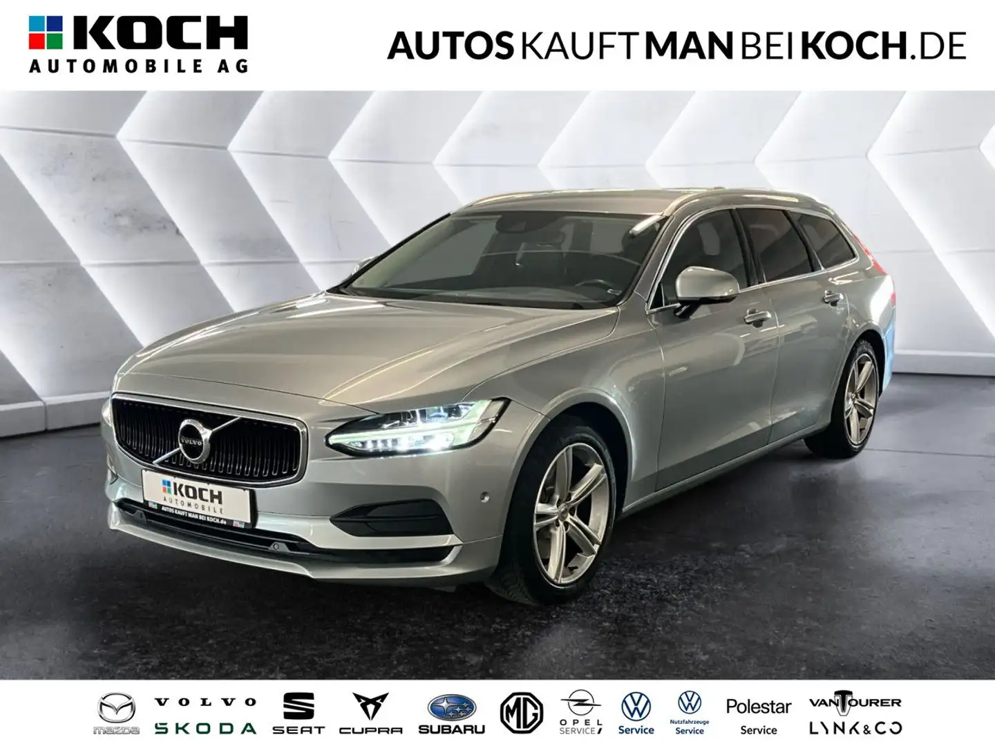 Volvo V90 T5 Momentum LED Navi el. Heckklappe Stříbrná - 1