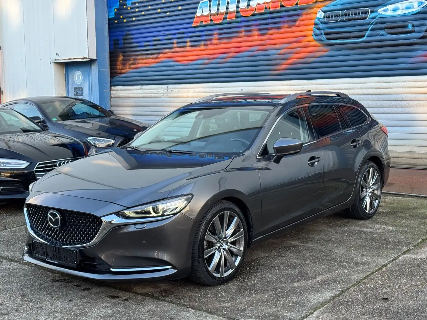 Mazda 6 2.2d/Nappa/360/H-Up/ACC/Belüftung/BOSE/1 Hand Grau - 1
