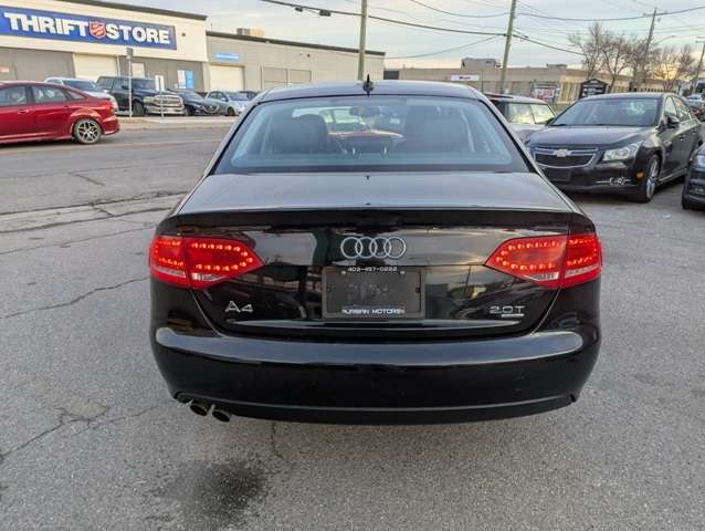 2011 Audi A4 4dr Sdn Auto quattro 2.0T Premium alt 3