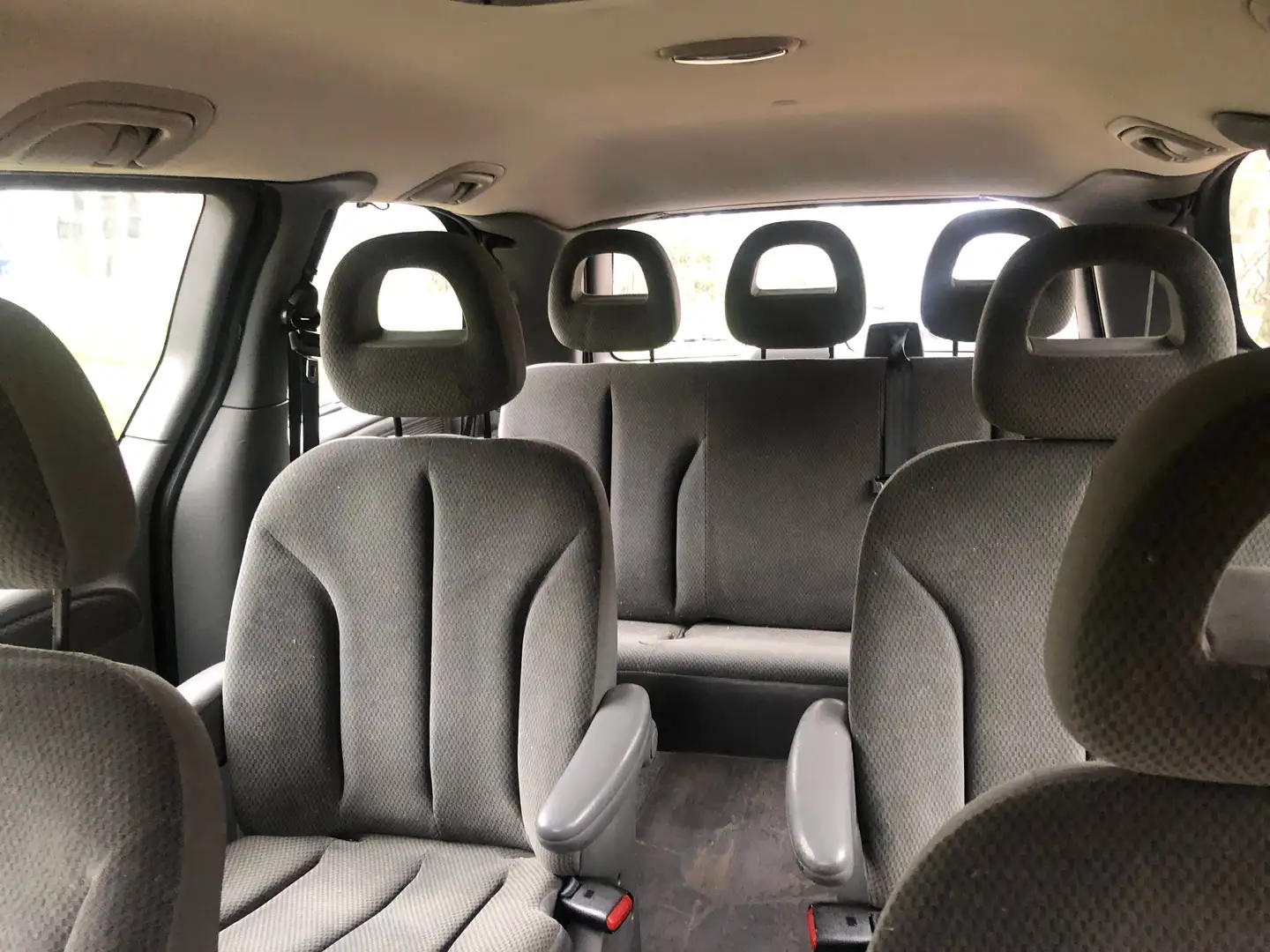 Chrysler Grand Voyager Grand Voyager 3.3i V6 SE Luxe Silber - 2