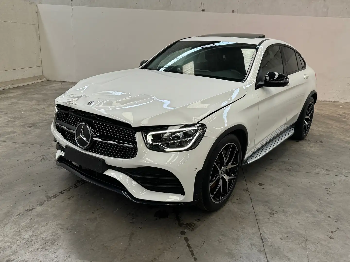 Mercedes-Benz GLC 220 d Coupe 4Matic AMG Line Plus *TETTO APR*AIRMATIC* Bianco - 1