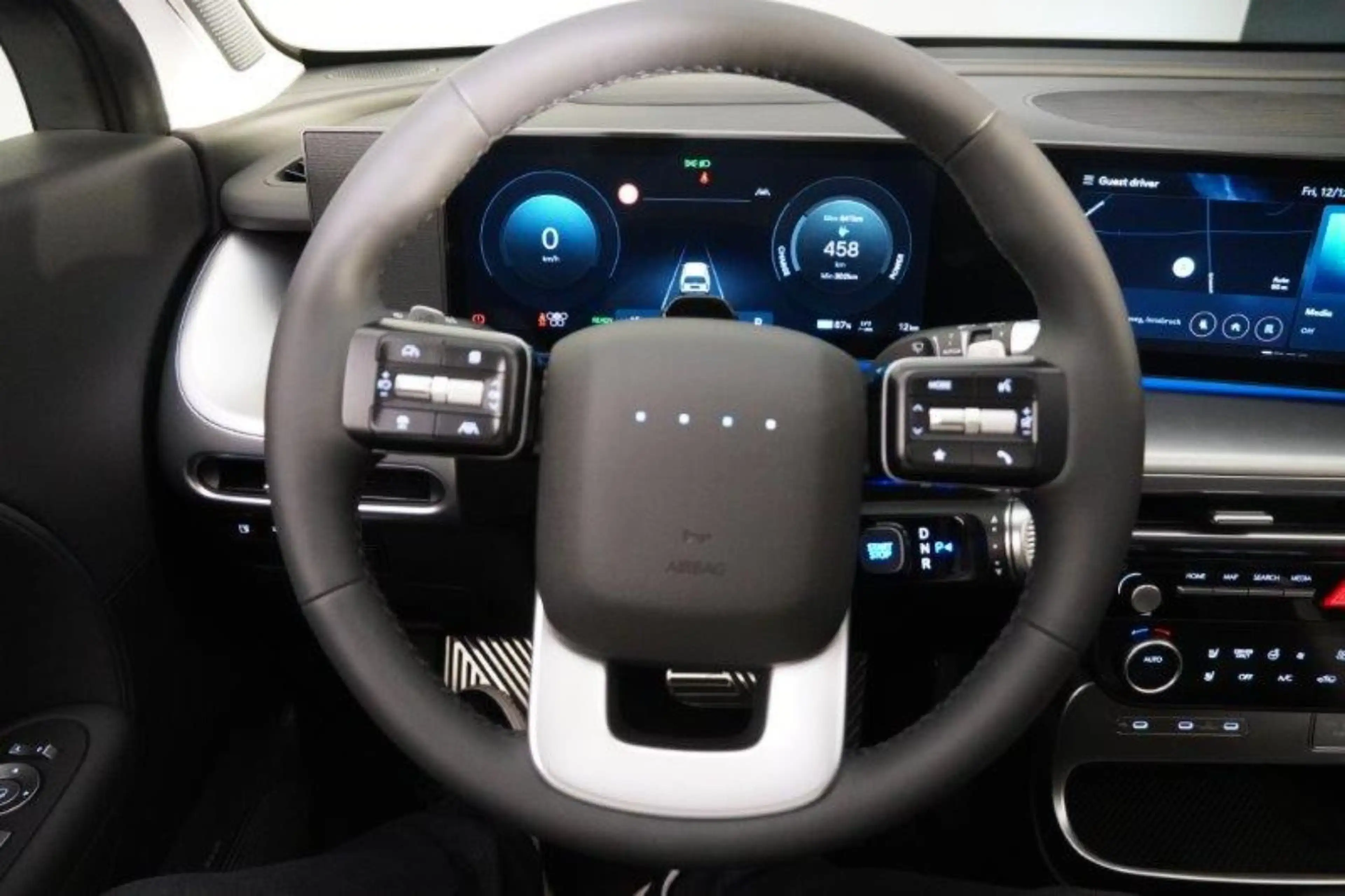 Hyundai IONIQ 9 Prestige Line 110 kWh 4WD — photo 8