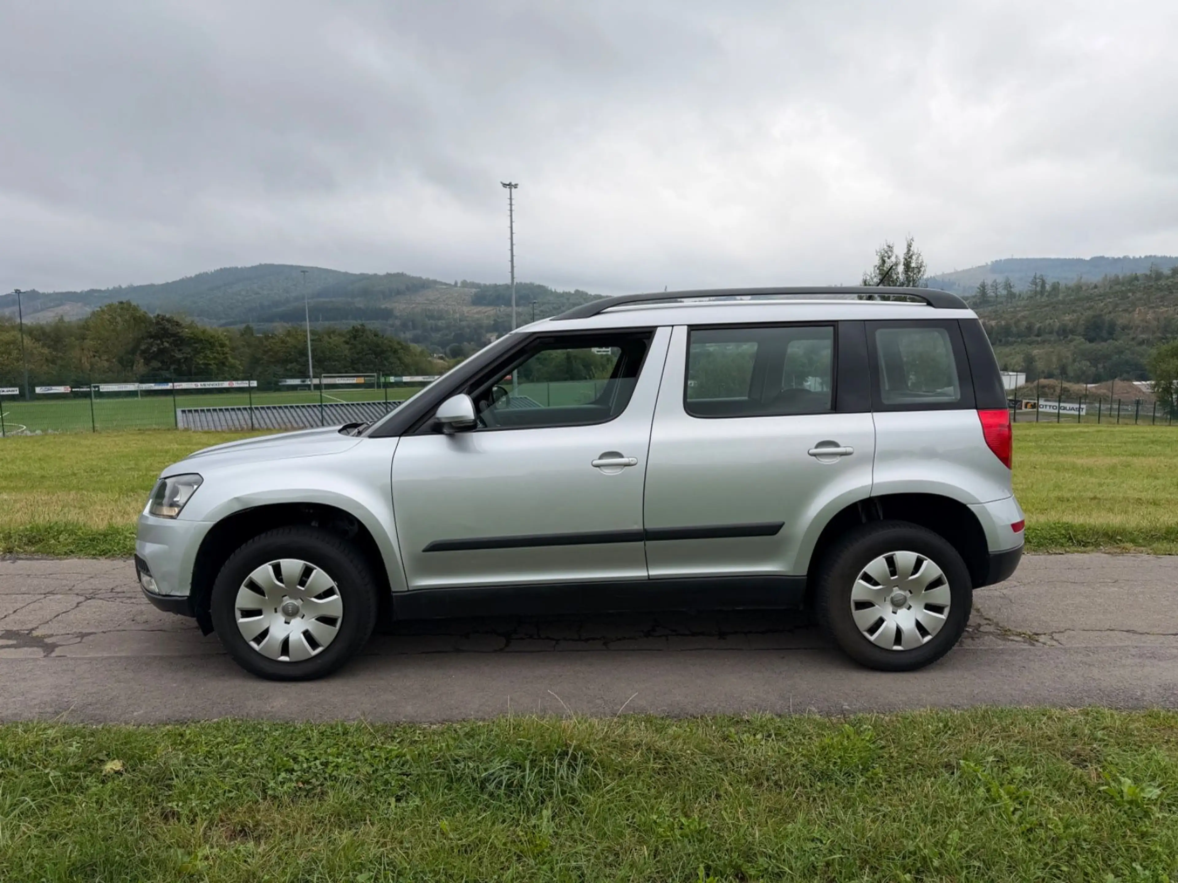 Skoda Yeti Active Outdoor 4x4 Allrad — photo 3