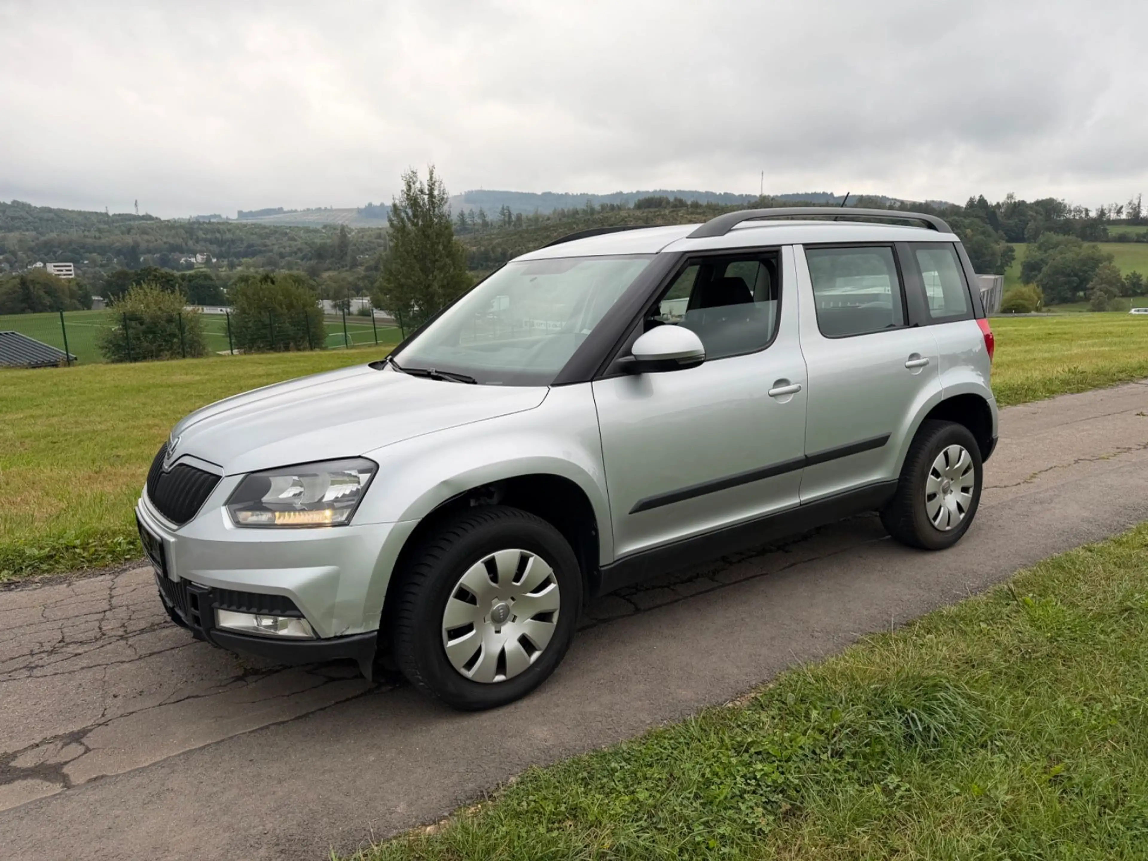 Skoda Yeti Active Outdoor 4x4 Allrad — photo 2