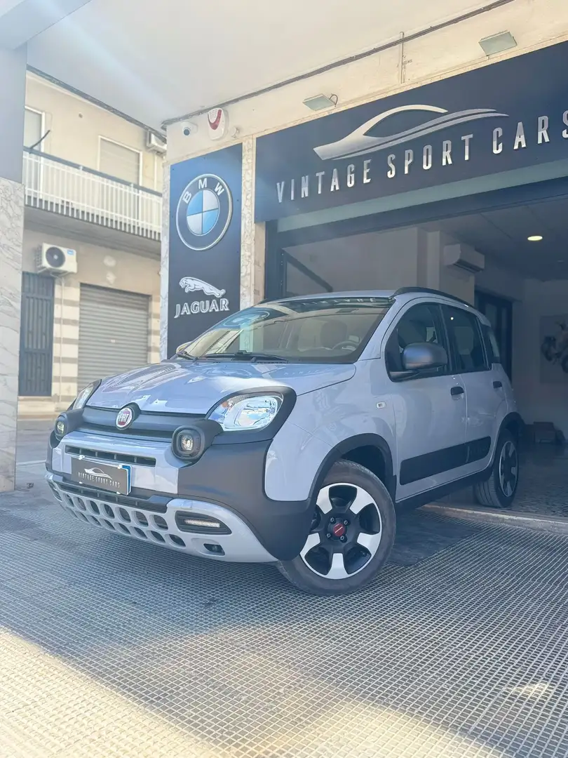 Fiat Panda Panda 1.0 Firefly S&S Hibryd CityCross Gris - 1