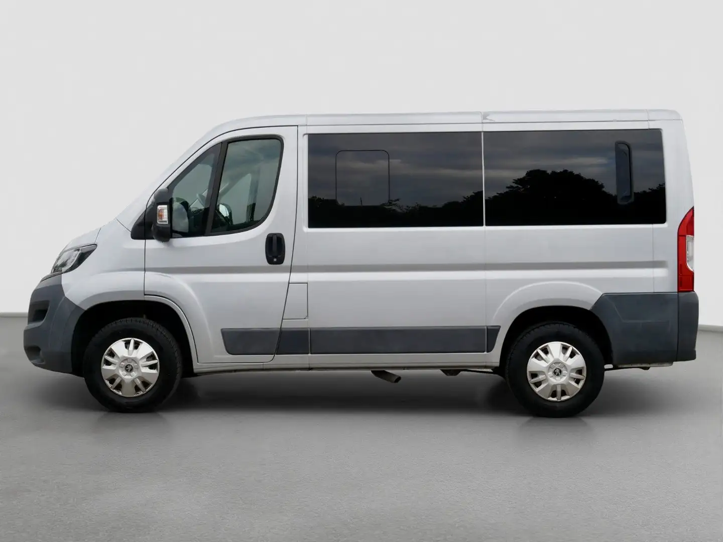 Peugeot Boxer Kombi330 Allure Blue-HDi160+Einz.Sitz+LED Grau - 2