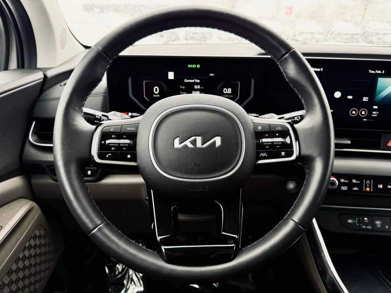 Kia Carnival снимка Kia Carnival