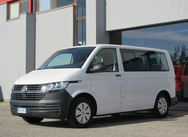 Volkswagen T6 Transporter T6.1 Transporter  2.0 tdi 150cv Business 9 POSTI