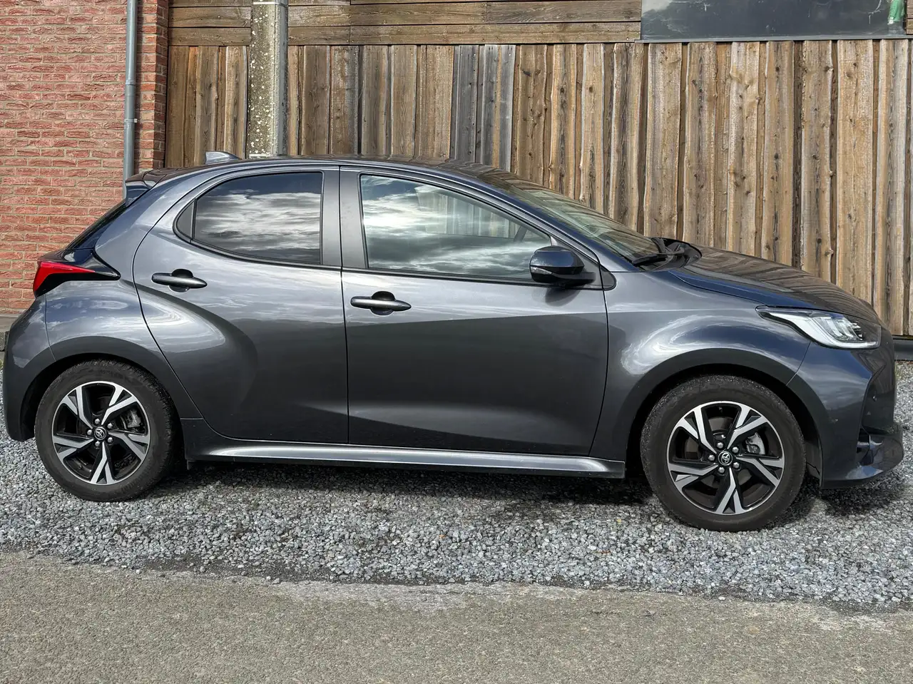 Toyota Yaris Yaris
