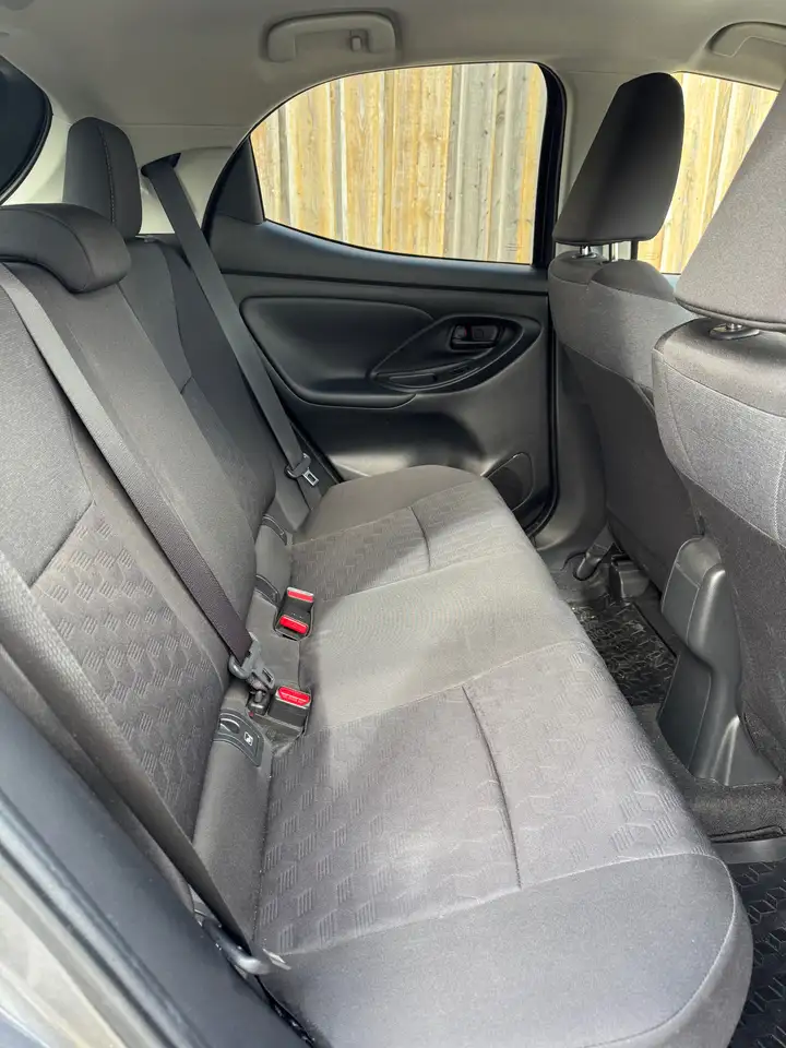 Toyota Yaris Yaris — photo 6