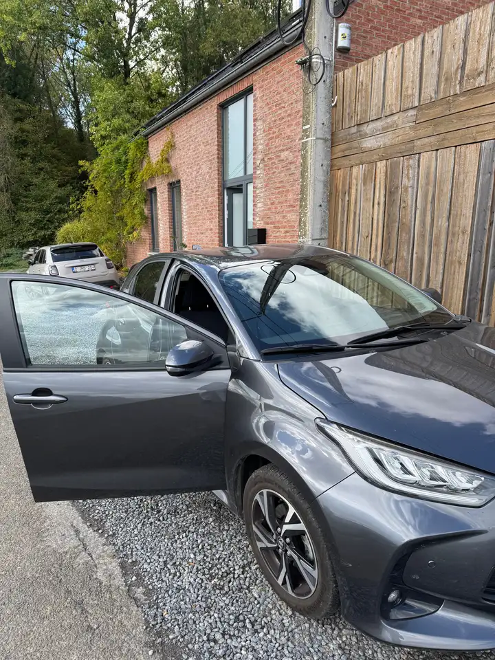 Toyota Yaris Yaris — photo 3
