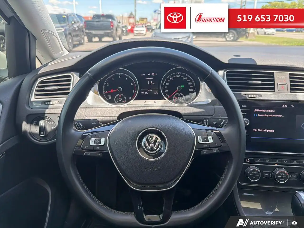 Volkswagen Golf снимка Volkswagen Golf