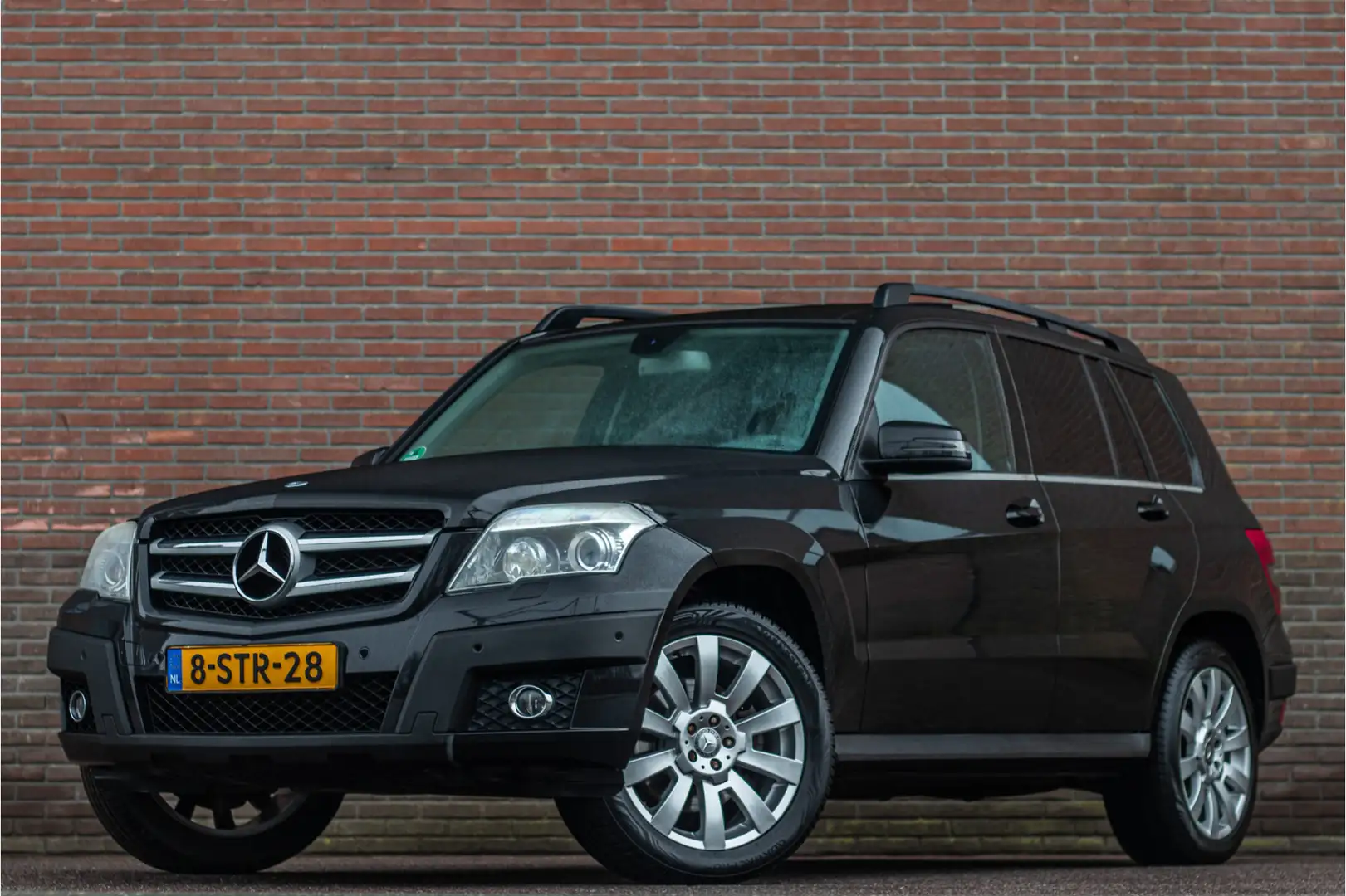 Mercedes-Benz GLK 280 4-Matic, Panoramadak, Leder, Xenon, Stoelverwarmin Schwarz - 1