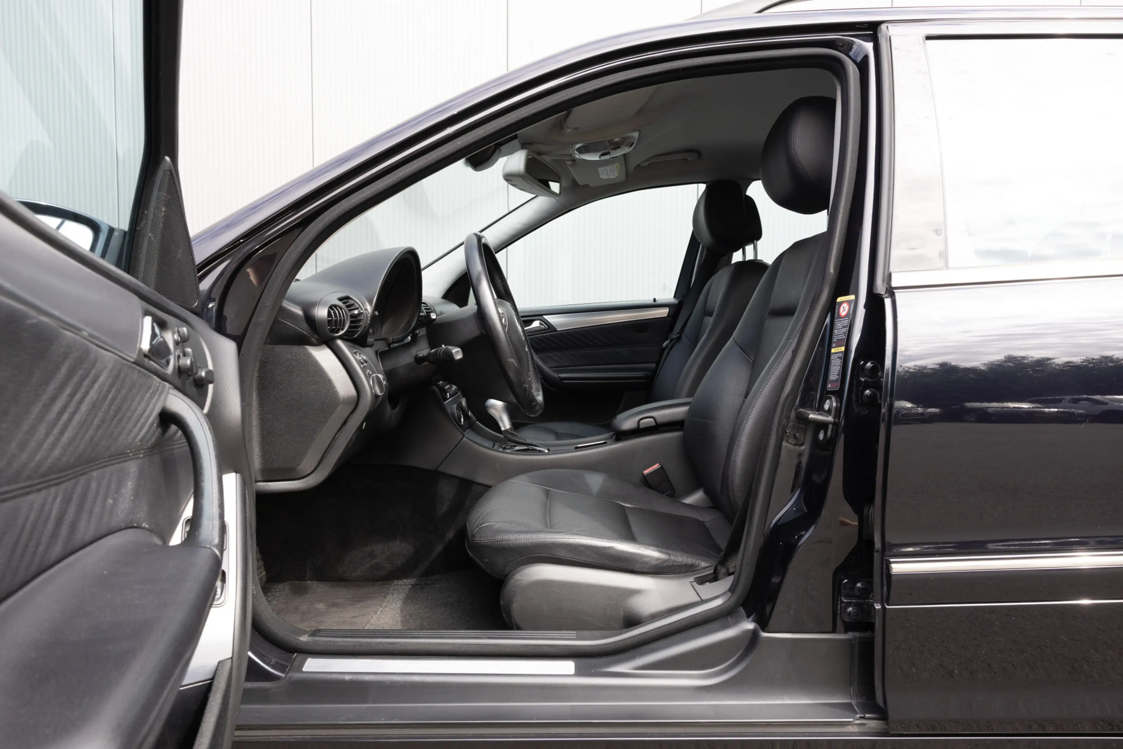Mercedes-Benz C 350 Combi | V6 | 4-Matic | LEDER | H&K SOUND — photo 7