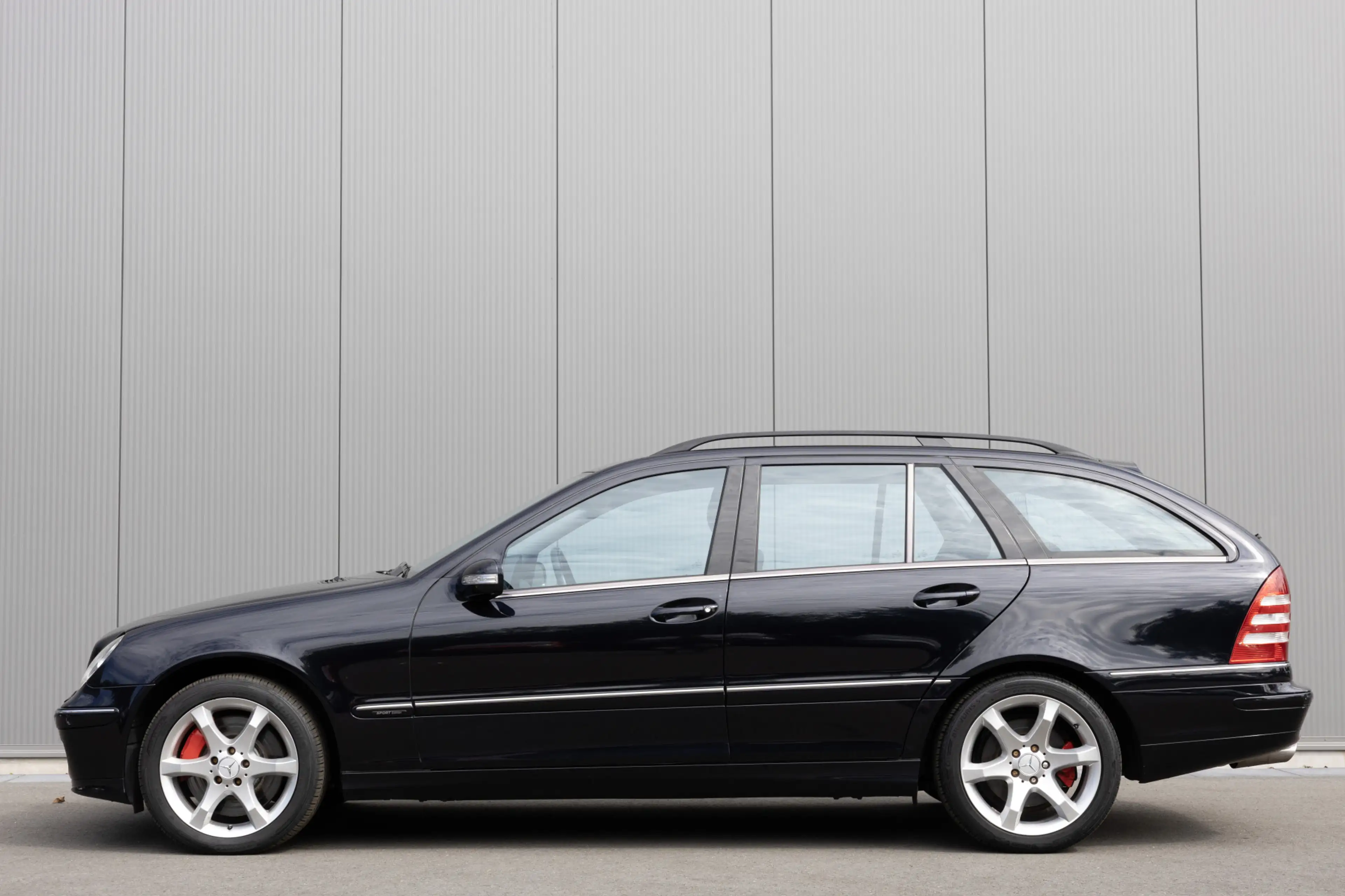 Mercedes-Benz C 350 Combi | V6 | 4-Matic | LEDER | H&K SOUND — photo 2
