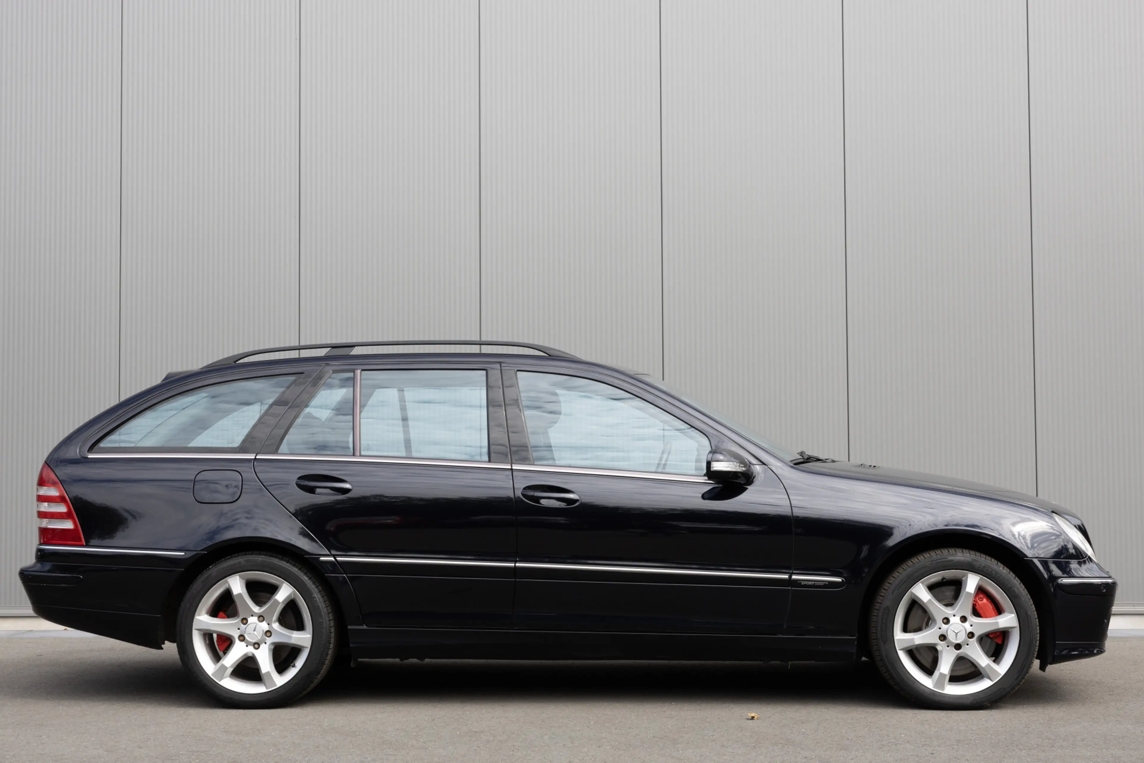 Mercedes-Benz C 350 Combi | V6 | 4-Matic | LEDER | H&K SOUND — photo 13