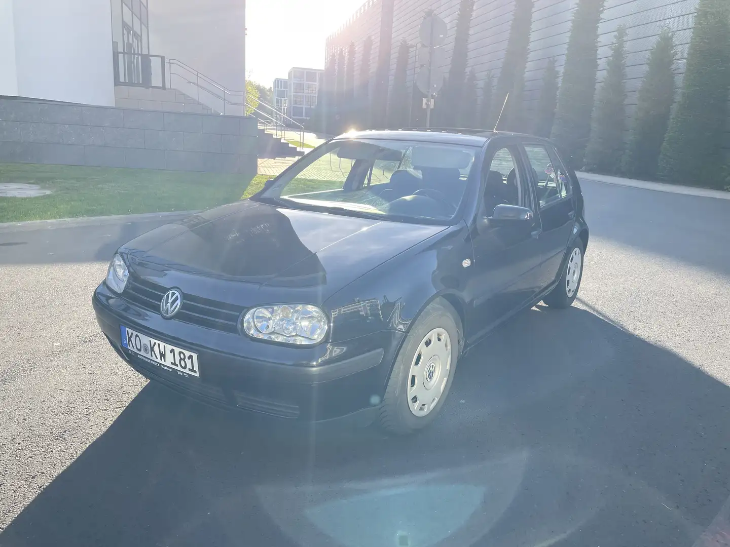 Volkswagen Golf 1.4 16v 1/27 TÜV - 1