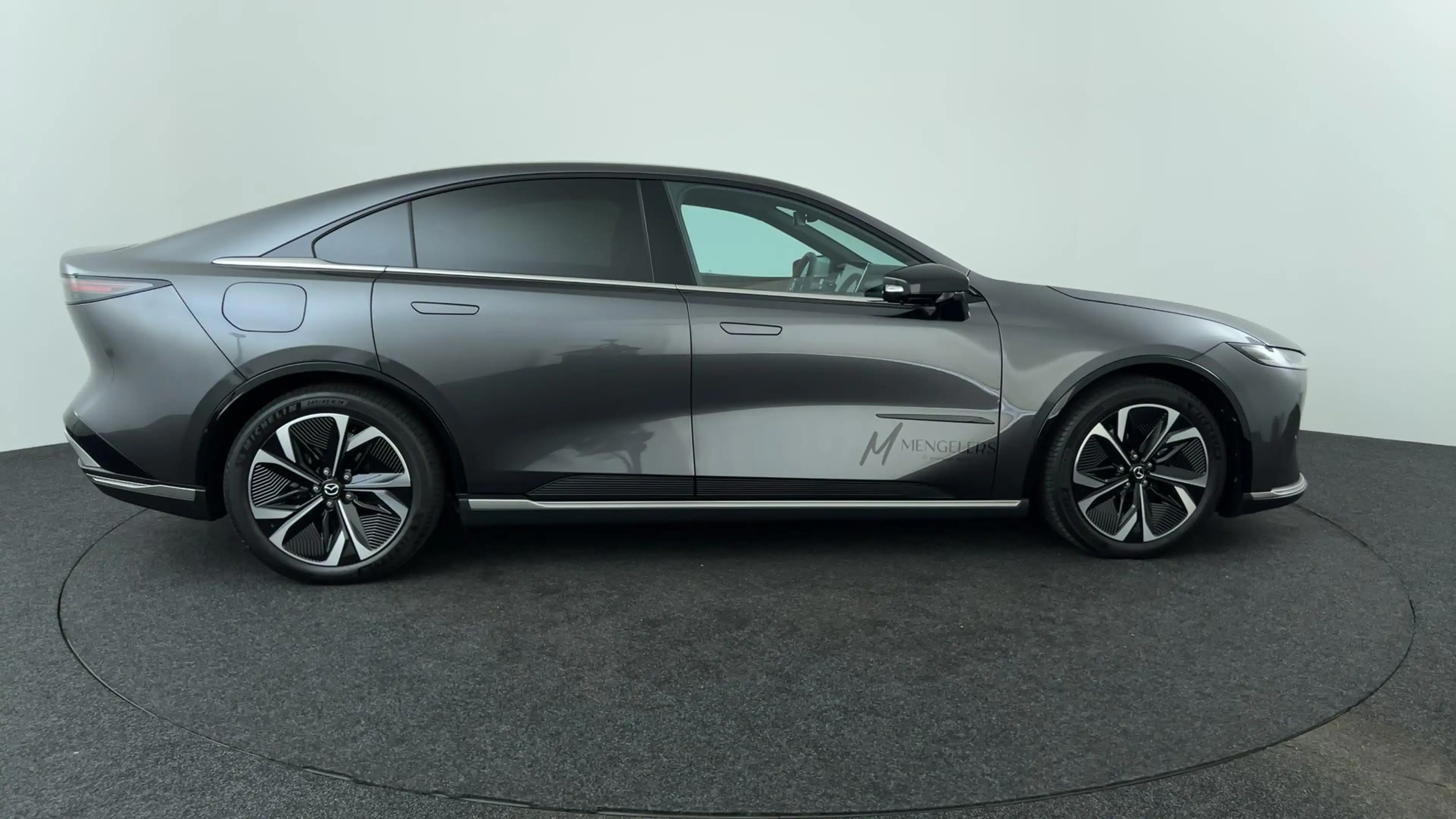 Mazda 6e Takumi Plus Business Edition Long Range 80 kWh — photo 6