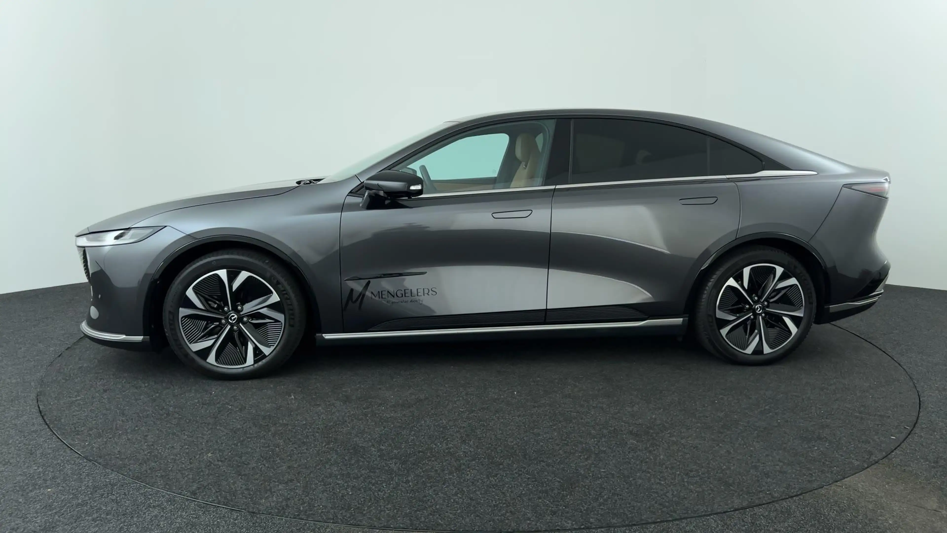 Mazda 6e Takumi Plus Business Edition Long Range 80 kWh — photo 2