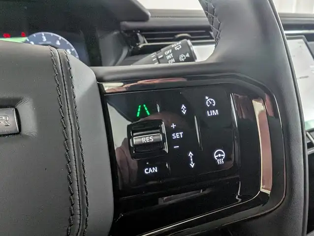 Land Rover Range Rover Velar P400e Dynamic SE | Auto Stahl Wien 23 Ansicht 14