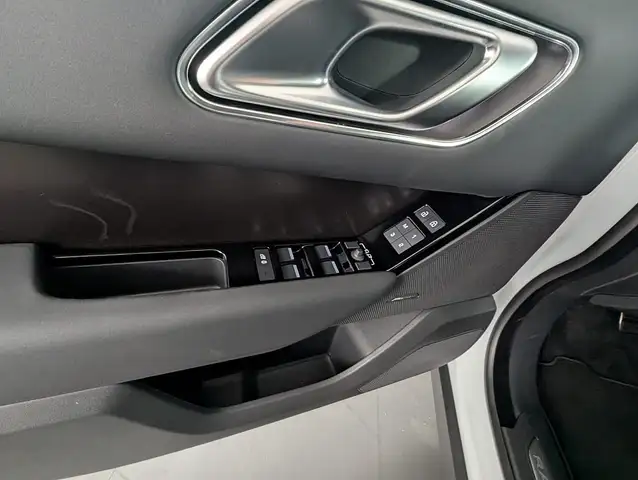 Land Rover Range Rover Velar P400e Dynamic SE | Auto Stahl Wien 23 Ansicht 29