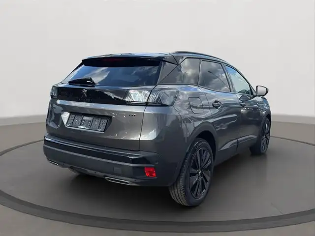 Peugeot 3008 view 5