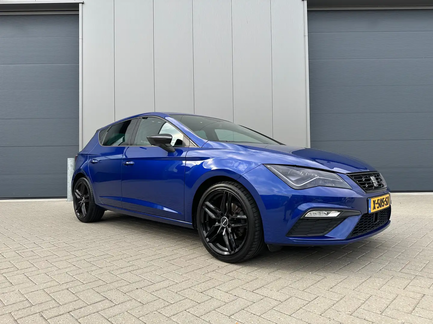 SEAT Leon Seat Leon 1.4 FR 150PK Dsg-7 Facelift/LED/Keyless Blauw - 2