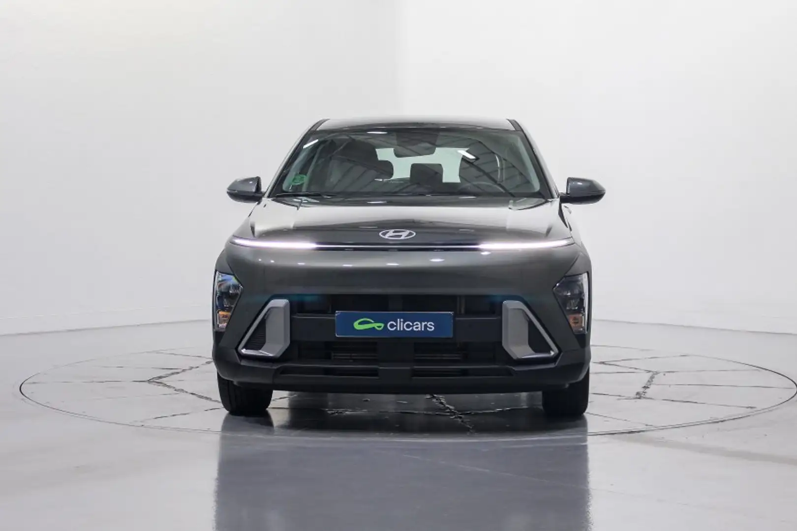 Hyundai KONA 1.0 TGDI Maxx 4x2 Gris - 2