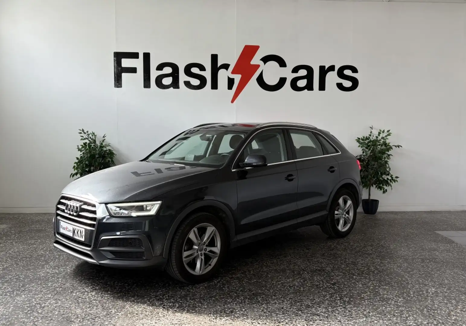Audi Q3 2.0 TFSI quattro S tronic Negro - 1