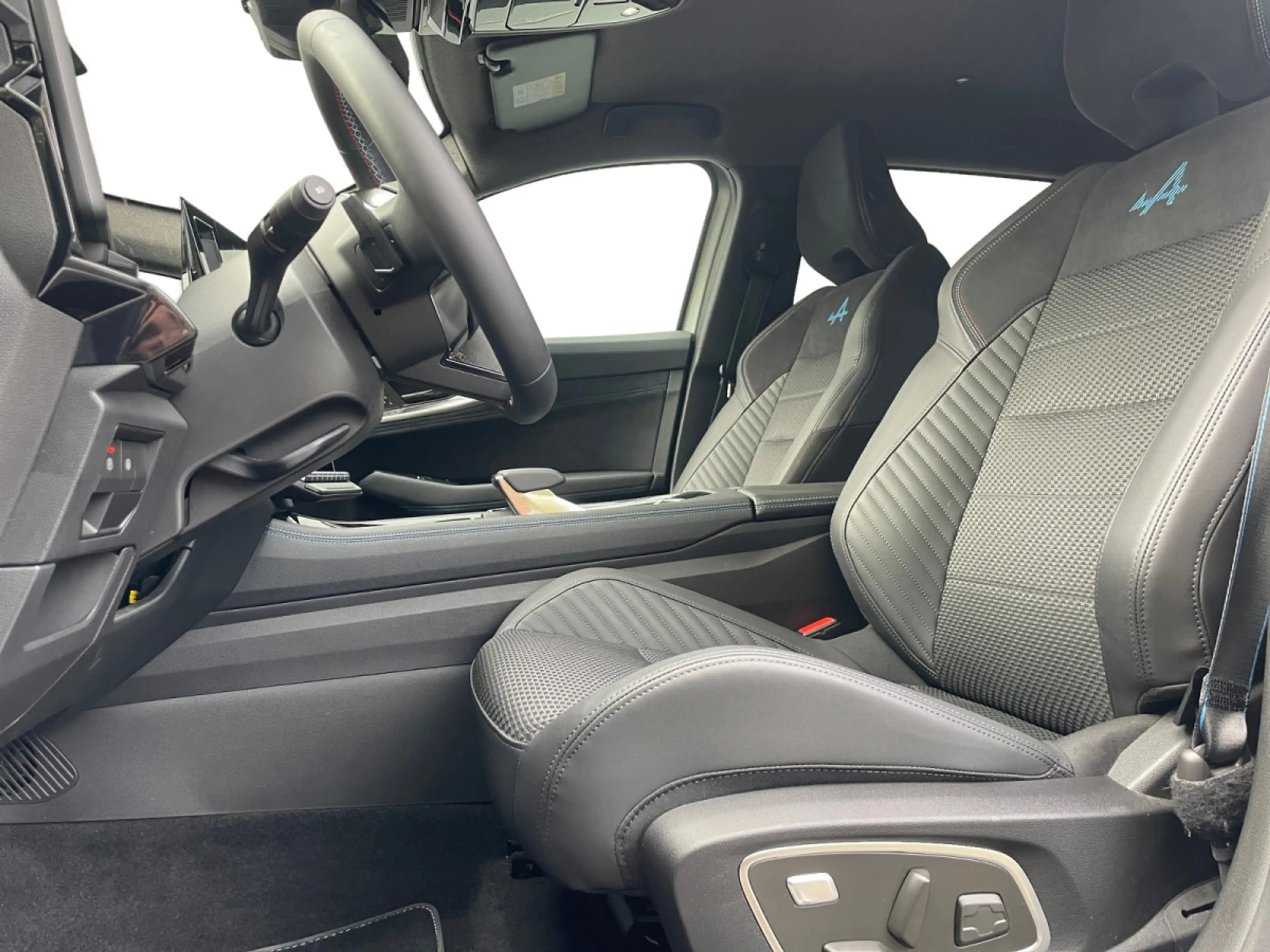 Renault Austral 1.2 E-Tech Esprit Alpine full hybrid — photo 10