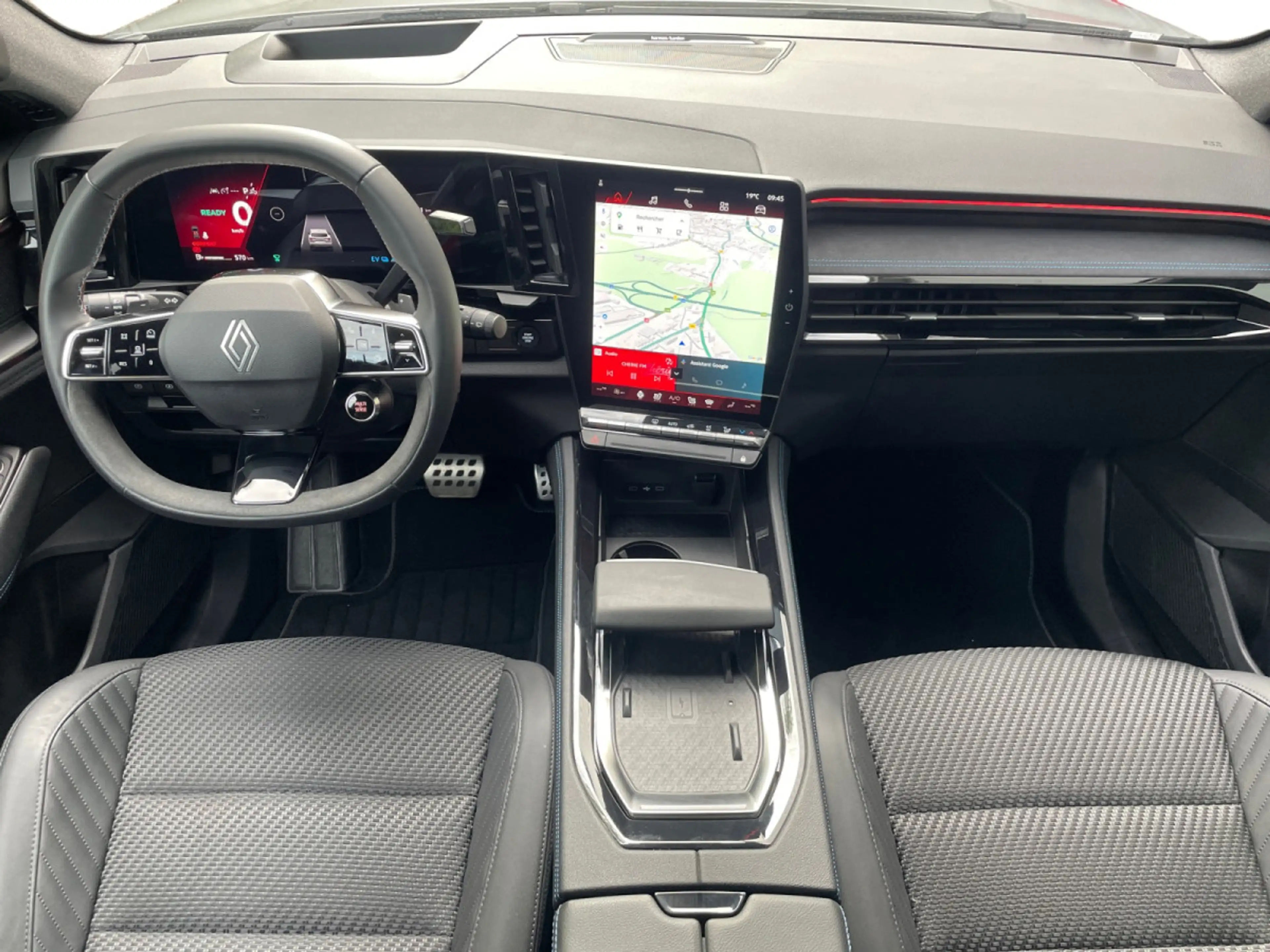 Renault Austral 1.2 E-Tech Esprit Alpine full hybrid — photo 9