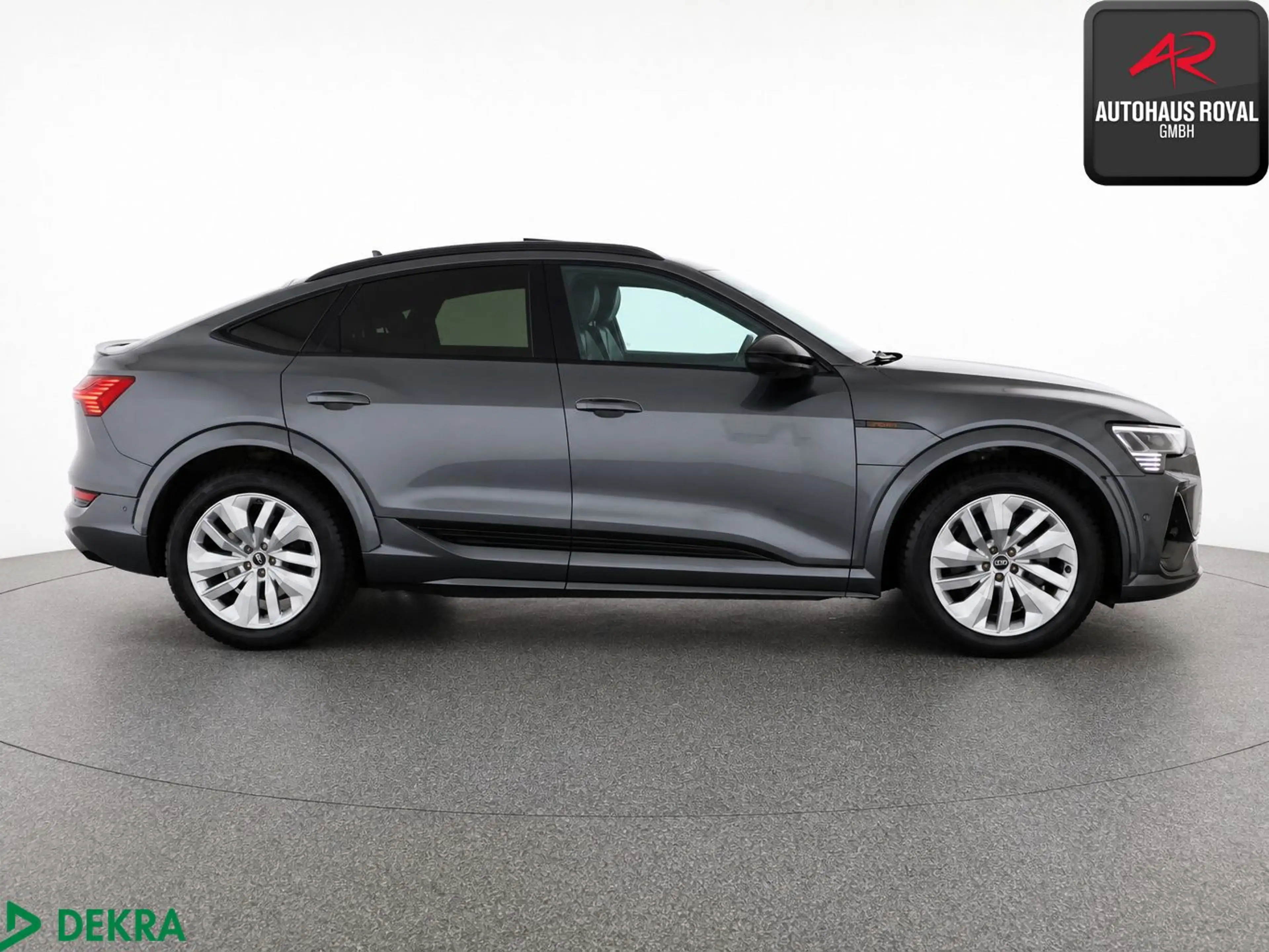 Audi e-tron S Sportback qu PANO,B+O,HUD,360°,KEYLESS — photo 6