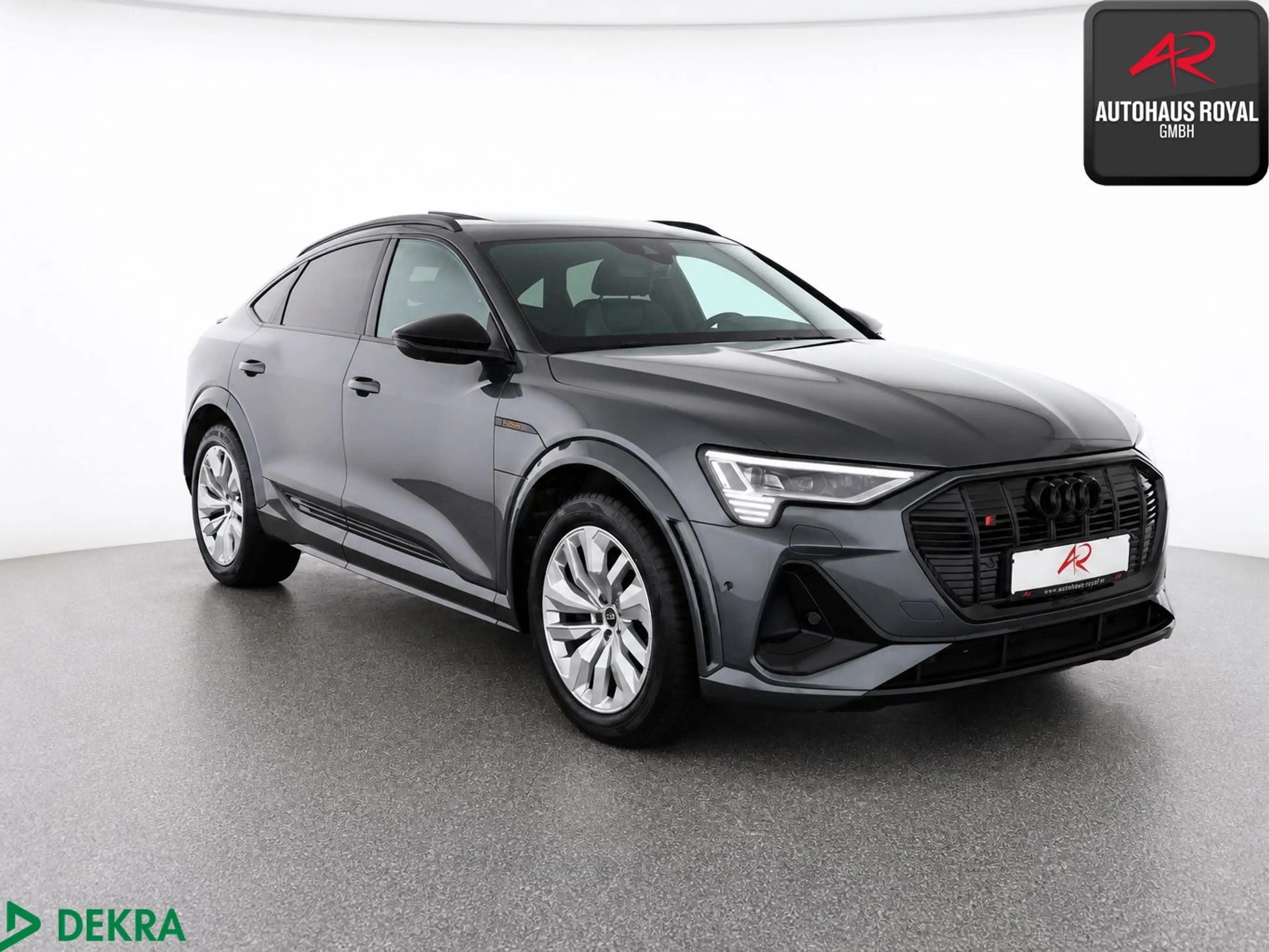 Audi e-tron S Sportback qu PANO,B+O,HUD,360°,KEYLESS — photo 7