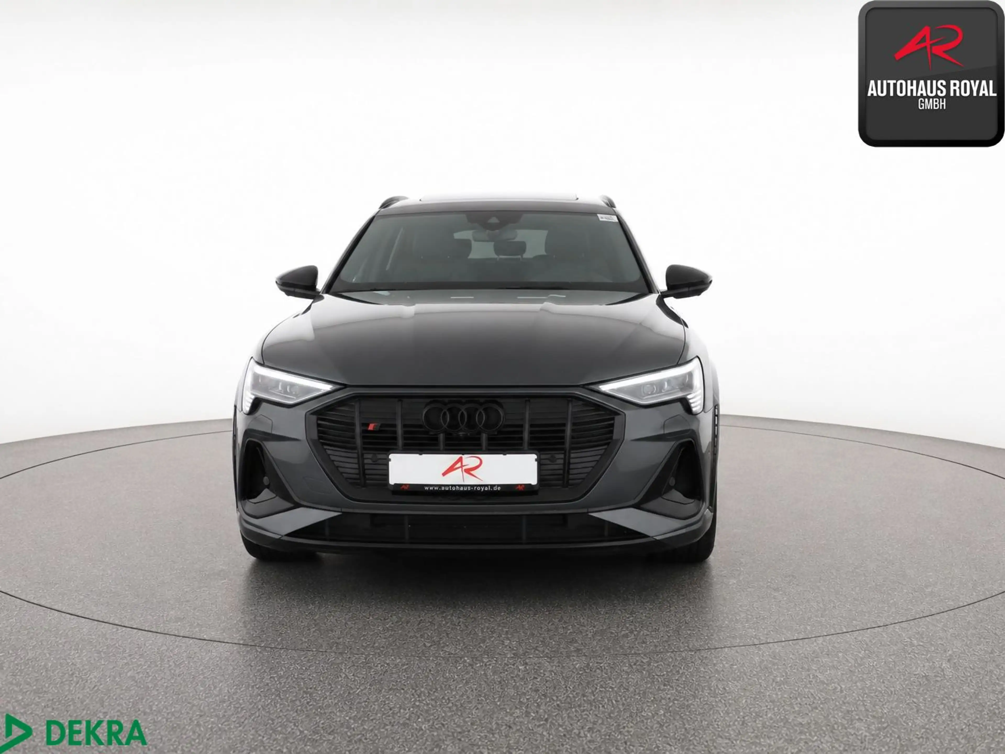 Audi e-tron S Sportback qu PANO,B+O,HUD,360°,KEYLESS — photo 8