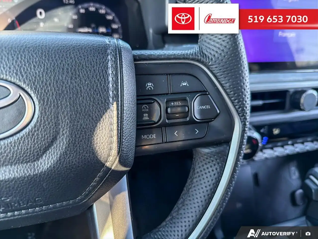 Toyota Tacoma снимка Toyota Tacoma