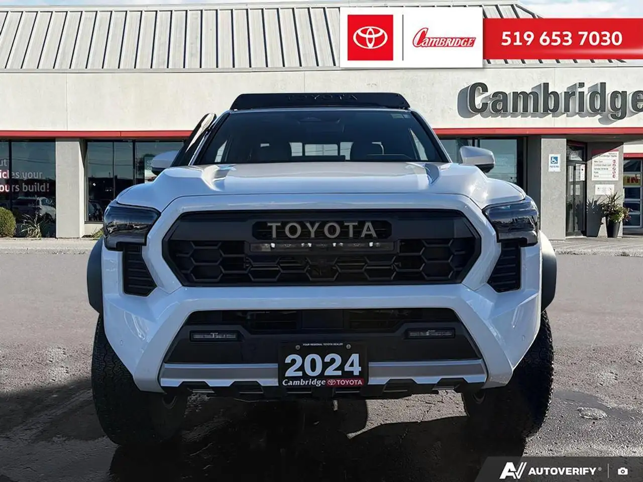 Toyota Tacoma снимка Toyota Tacoma