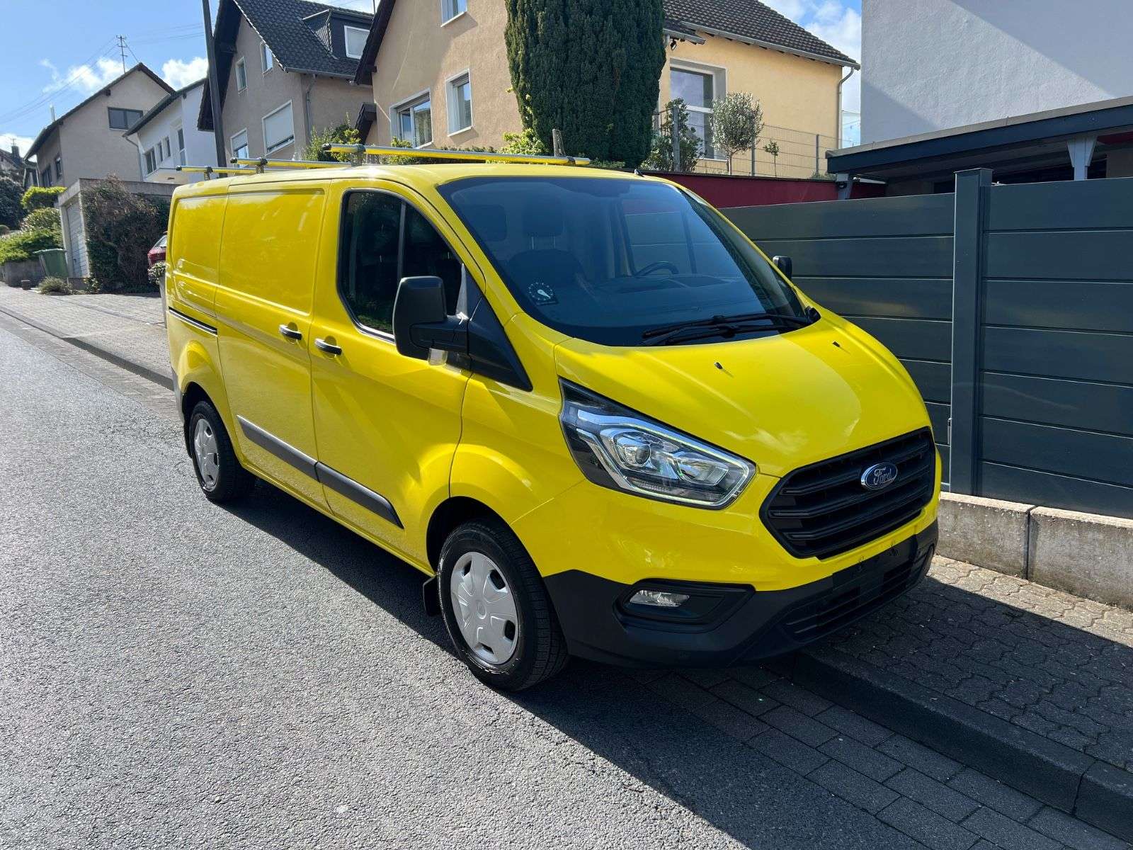 Second hand Ford Transit Custom 
