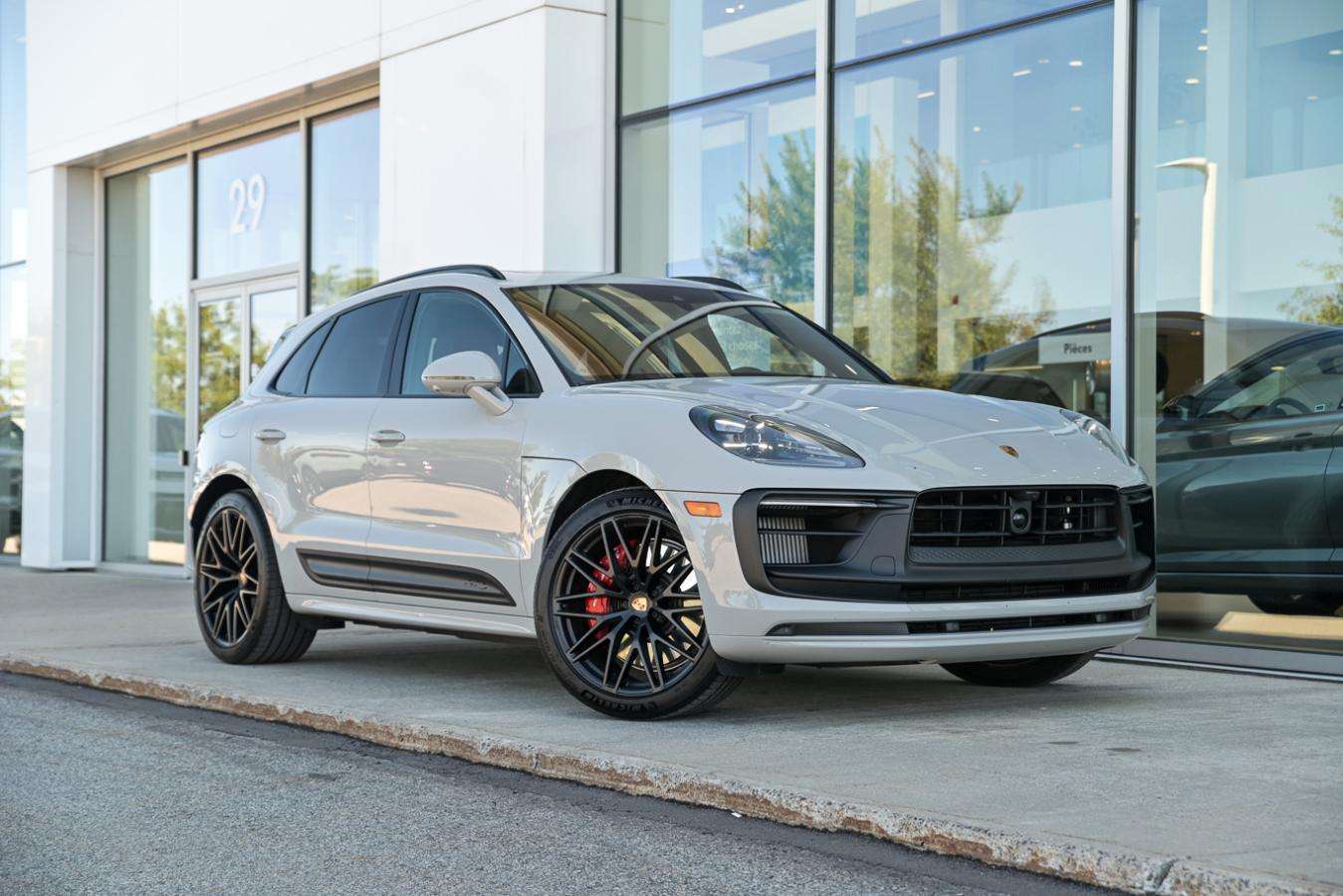 2026 Porsche Macan GTS TI