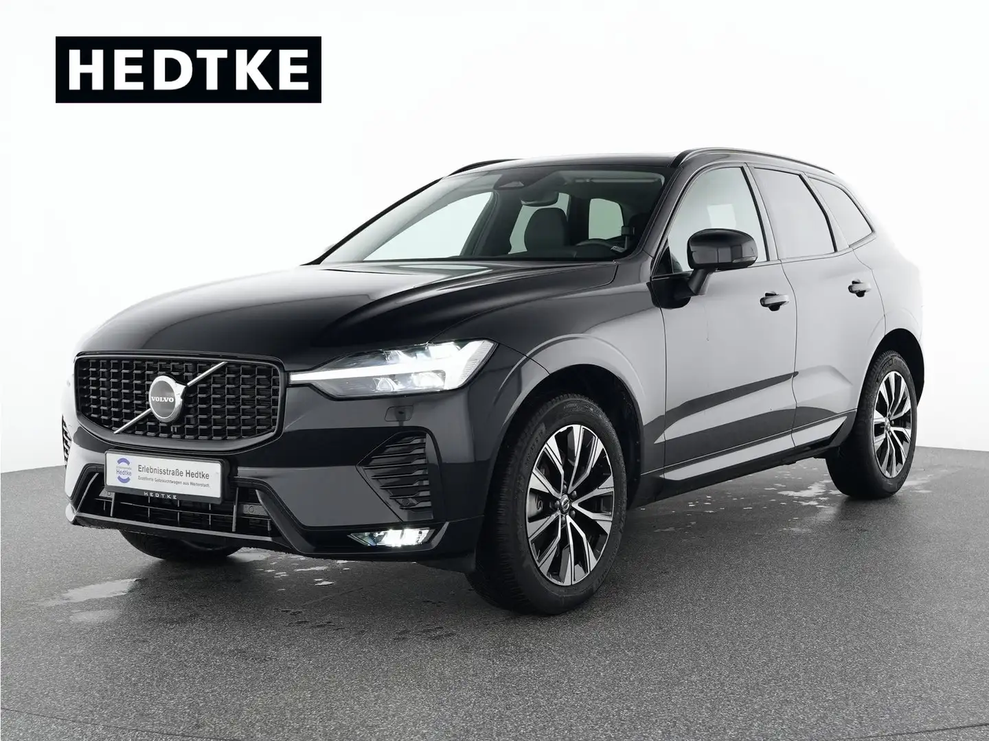 Volvo XC60 B4 Diesel Plus Dark 19"+PANO+VOLL-LED+H&K Schwarz - 1